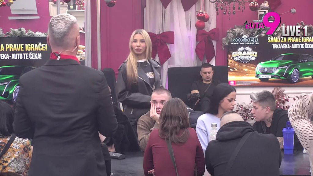 Janjušu pukao film: Raskrinkao prljave planove Aneli Ahmić i otkrio da se LJUBIO sa njom! Karambol u programu (VIDEO)