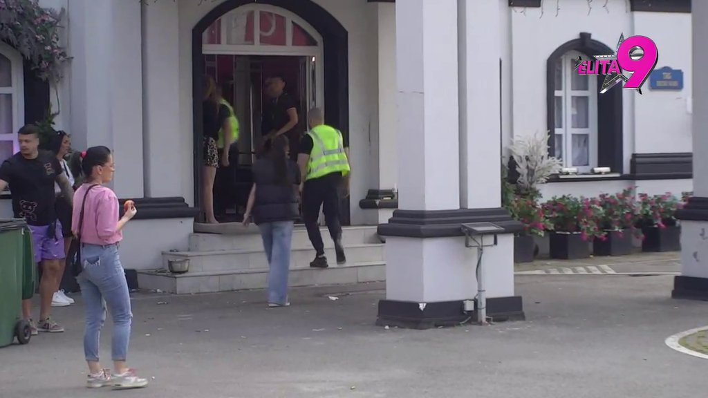 OBEZBEĐENJE NAPRAVILO ŽIVI ZID: Boginja poistovetila Boru i Anastasiju, nazvala ih ološima, Santana joj odbrusio kao nikad do sada! (VIDEO)