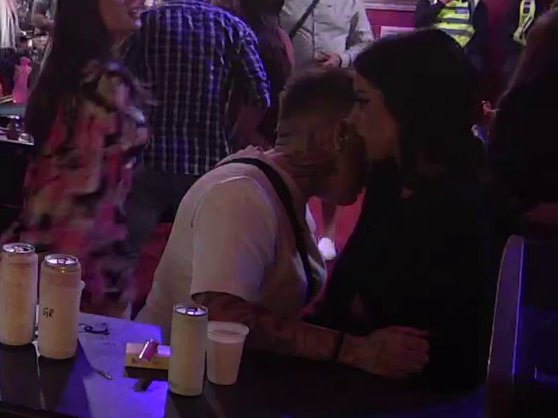 Dragana zaboravila na majku i njeno stanje, rešena da ostane uz Matoru! Sve vreme se došaptavale, Tomićeva je upozorila: Nemoj ništa... (VIDEO)