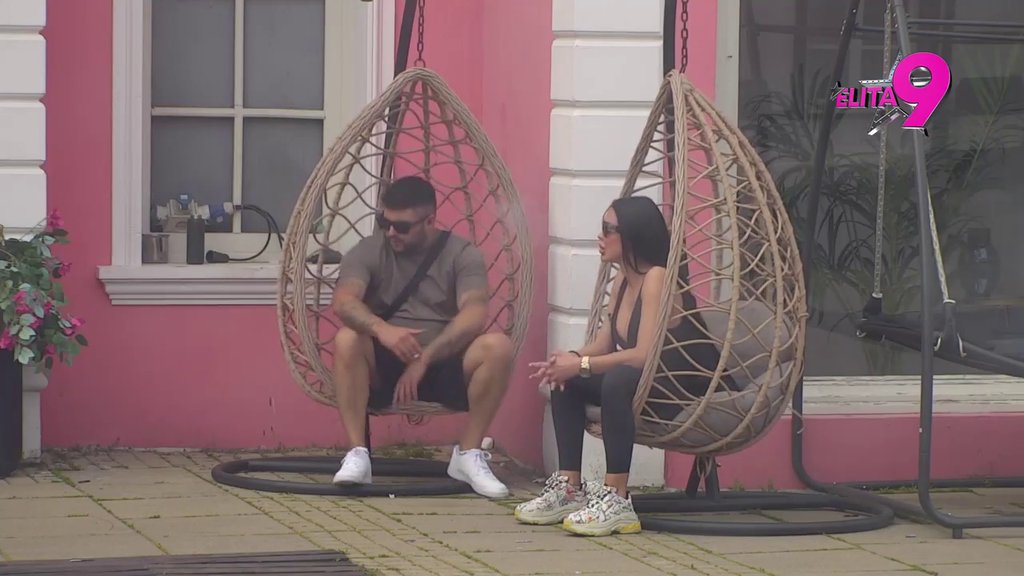 Obilo mu se o glavu! Asmin priznao sve o pogledima, Maja mu udarila SANKCIJE, ostao bez intimnih odnosa: Zapamtićeš me! (VIDEO)