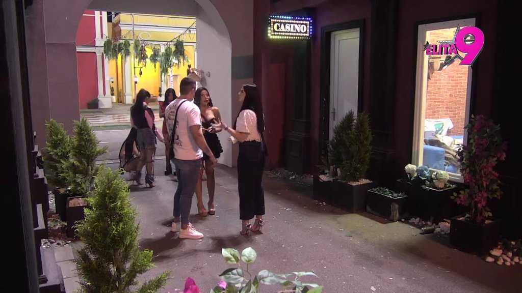 Monstruozne uvrede Sofije Janićijević: Terzu izvređala nikad brutalnije, on pao na kolena i javno tražio oproštaj Milici Veličković!