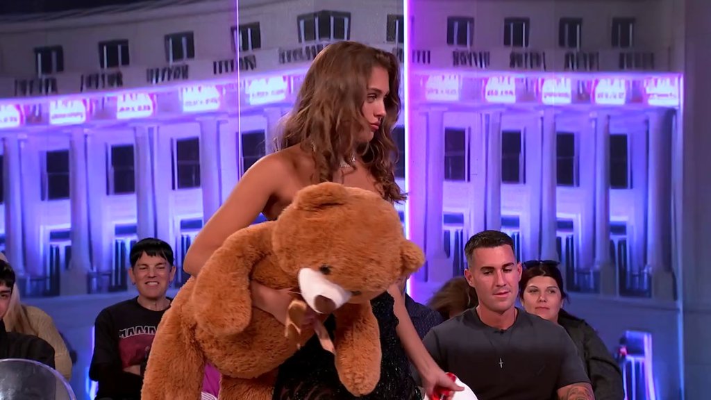 Anđeli će krenuti para na uši! Gastoz priznao koliko je želeo da vidi Sofi na tronu, ona se ušećerila! (VIDEO)