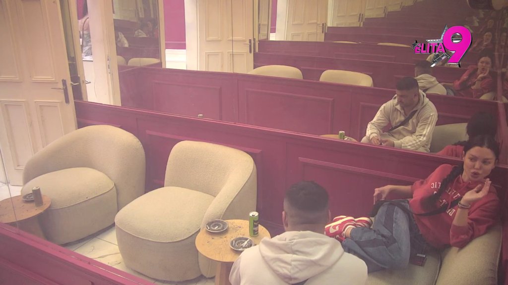 HOĆU DA MI SE ODMAH OPERE VEŠ! Maja ne prestaje da nipodaštava Asmina i da ga pravi papučom, njegova reakcija šokirala!  (VIDEO)