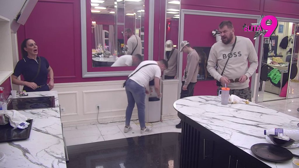 Haos ne prestaje: Janjuš i Anđelo u tandemu urnišu Kačavendu! (VIDEO)