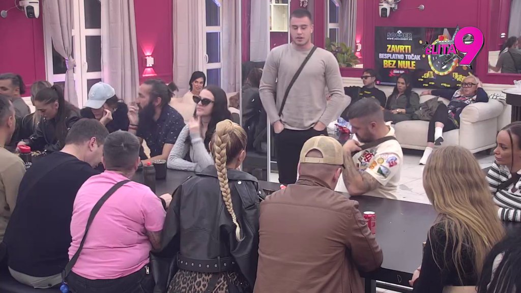 Razvezala jezik: Dragana ustanovila zašto Asmin ima kočnicu prema Maji, za sve je kriva ONA (VIDEO)