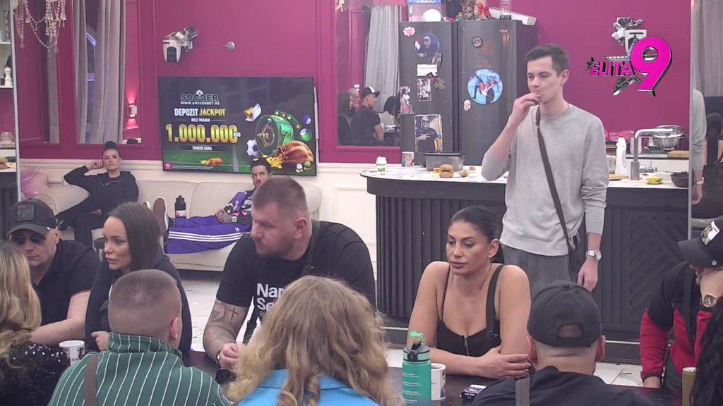 Emotivno! Aneli se guši u suzama zbog Neriovih reči, Asmin jedva dočekao da je nagazi ranjivu: Dok sam pričao o Nori nije plakala! (VIDEO)