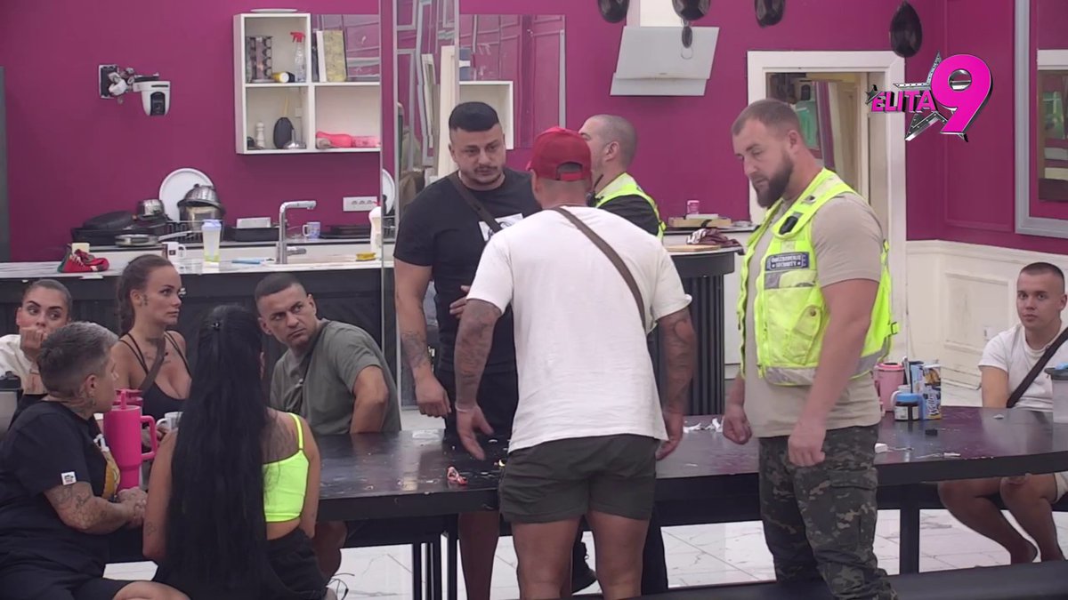 E sad ju je stvarno zakucao za dno: Filip ponovo ponizio Aneli i zbog Lores je odjavio u sekundi, Terza zbog Milice i Boškića urliče na Anitu i Luku! (VIDEO)