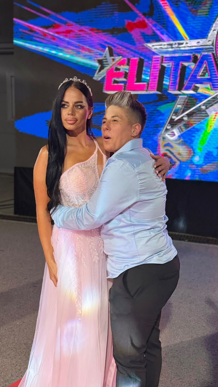 Dragana se popela na kuhinju, Matora sve SNIMILA! Evo šta bivše učesnice rade nakon izlaska iz Elite (FOTO)