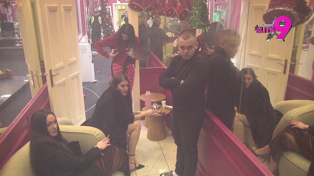 Ne dolazi sebi! Asmin šokiran Sofijinim rečima, očitao lekciju Terzi: Nema pomirenja, prežkriži je sada za ceo život (VIDEO)