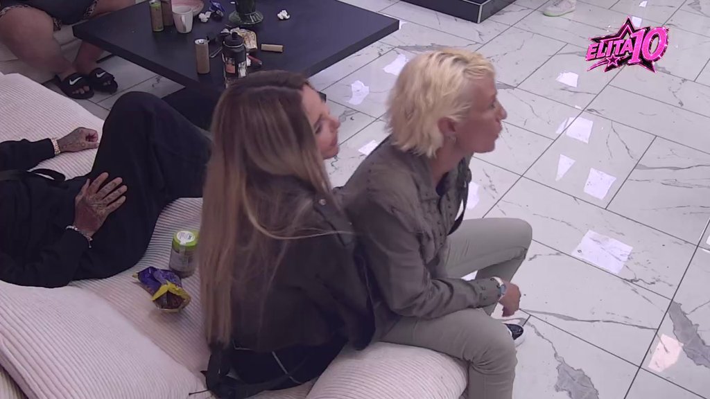 Ovo niko nije očekivao! Miljana otkrila sve detalje svog odnosa sa Jasenkom, iznela šta se dešavalo u krevetu: Dok sam spavala osetila sam... (VIDEO)