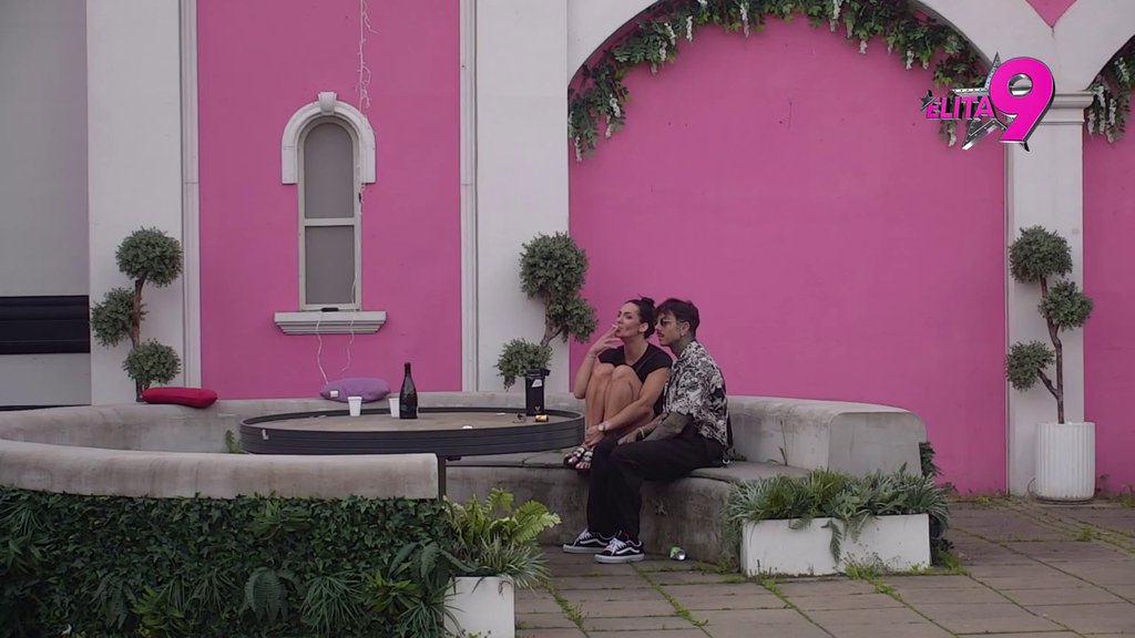 Je l' se ni ovoga neće sećati?! Đukić popio korpu: Poniženje kakvog nema, pitao direktno Dušicu da se ljube, ona ga ohladila (VIDEO)