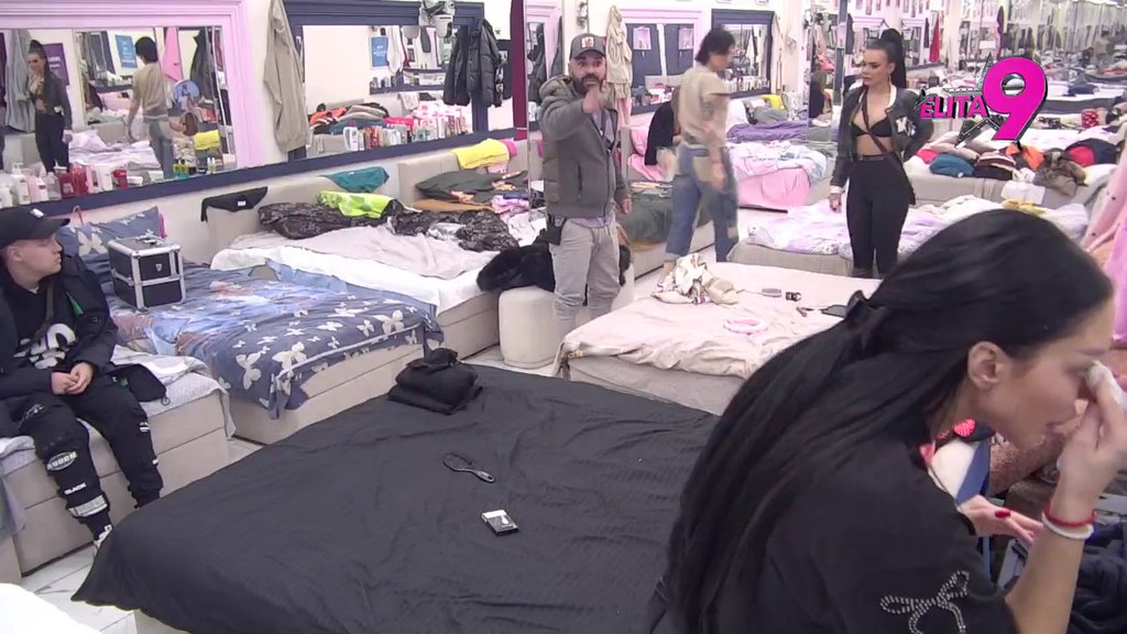 Izgorela od ljubomore? Maji pala roletna zbog Luke i Anite, pa ga žestoko izvređala! (VIDEO)