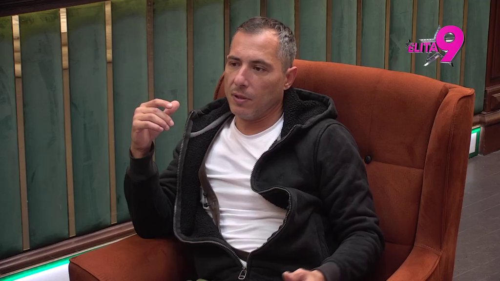 Padaš pod uticaj da te dovede do ludila: Lepi Mića dao očinske savete Mikiju, zajedničkim snagama se bore protiv Bebice (VIDEO)