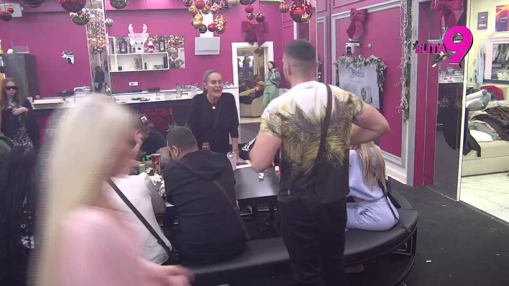 METEŽ U BELOJ KUĆI: Anđelo rešio da sazna Milenine namere prema Janjušu, pa nastao totalni haos! (VIDEO)