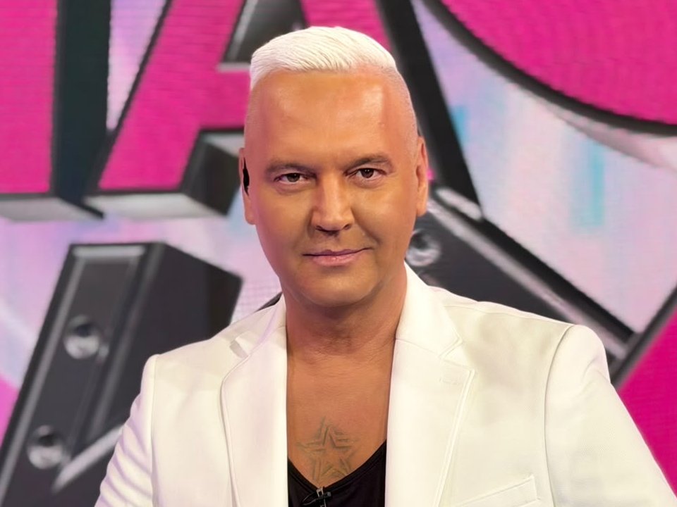 Počinje vaša omiljena emisija! Milan Milošević spreman kao zapeta puška za PITANJA GLEDALACA
