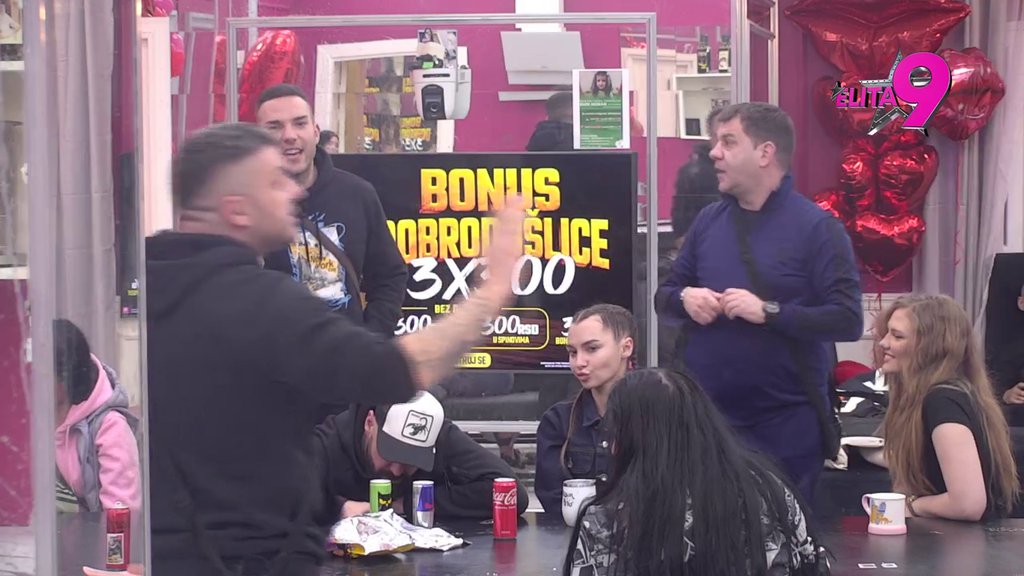 LJUBOMORAN SI, ON JE NAJBOLJI ČOVEK: Maja stavila Anđela na pijedestal, Asmin popucao po šavovima, pa pokušao da OBESMISLI njihovo prijateljstvo! (VIDEO)