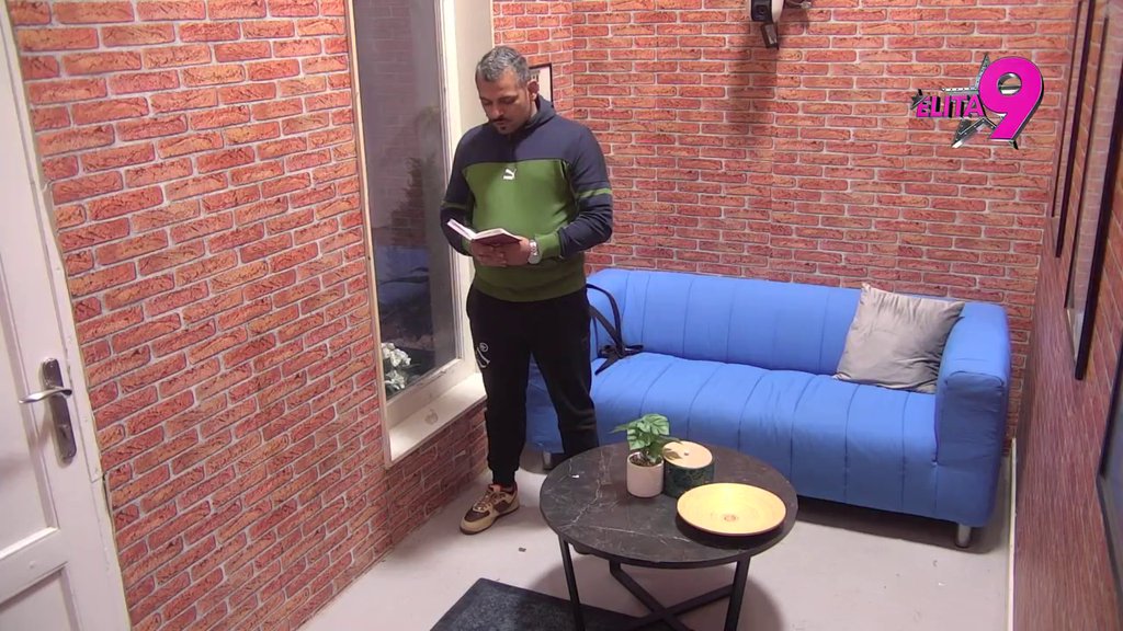 Krenuo u potragu za duševnim mirom: Bora Santana u molitvi našao spas! (VIDEO)