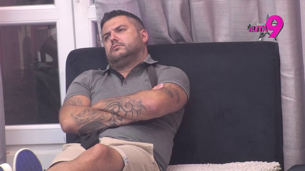 Kakav blam za Maju Marinković: Asmin je prozivkama zakucao za dno, na ovako sramotna pitanja nikad nije odgovarala! (VIDEO)