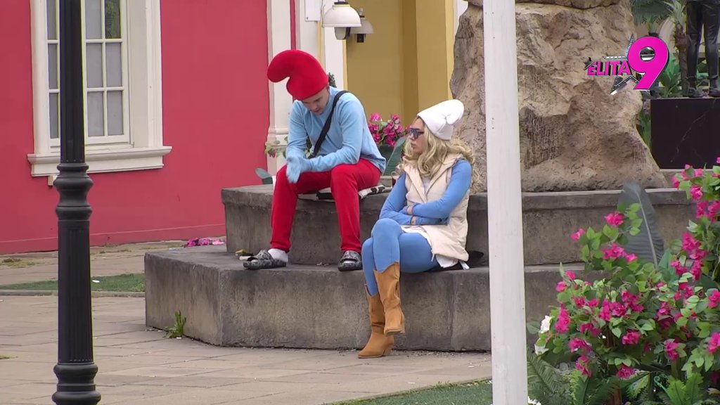 ON NJU JEDAN DAN KULIRA, DRUGI JE GLEDA: Dača i Mina opleli po Maji i Asminu, ubeđeni da postoje simpatije između njih (VIDEO)