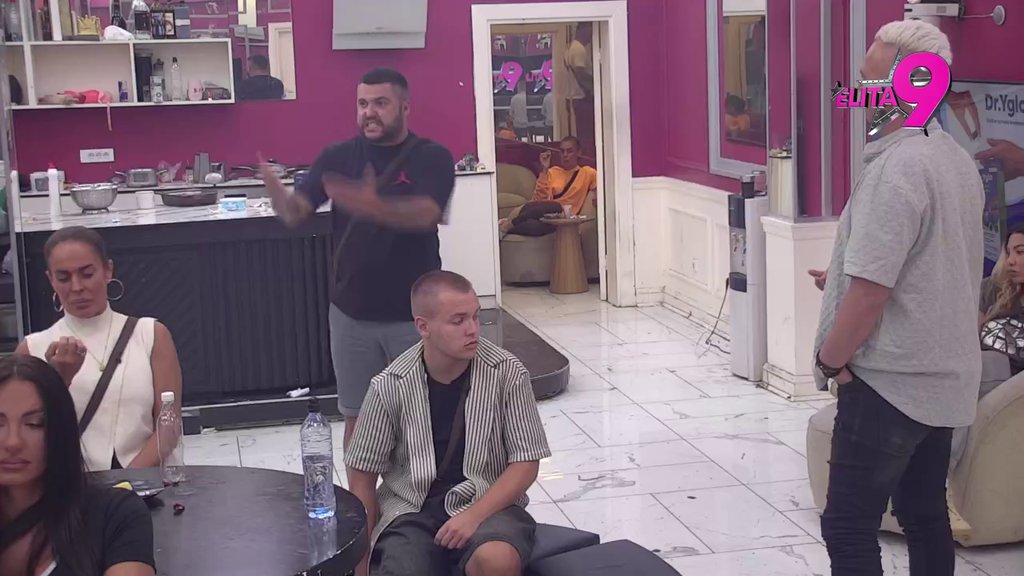 Totalni preokret! Asmin NIJE GLEDAO u Sofiju, već u Staniju, Maja skočila kao oparena: Folirant i manipulator, devojka je sve rekla (VIDEO)