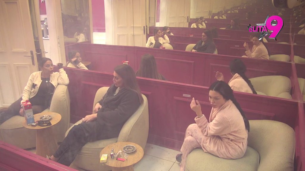 TI MENI DA GOVORIŠ... Kačavenda i Sofija obavile razgovor o svom prijateljstvu, nisu uspele da izglade odnos, Terza ih RASTURIO! (VIDEO)