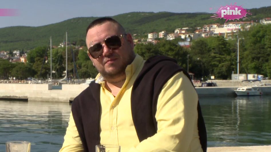 NAŠLI SU SE PO ZLU, ONA JE SLUČAJ ZA STRUČNJAKE! Filip Car unakazio Maju i Asmina: Nek napolju otvore ČIZMA TRANS, on nek vozi bus, ona cepa karte!
