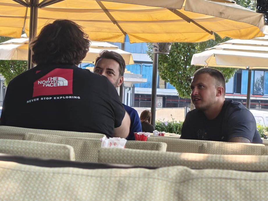 PINK.RS PAPARACO! Stefan Karić dogovara pripreme za SVADBU? Evo gde smo uhvatili popularnog učesnika Elite 8 (FOTO)