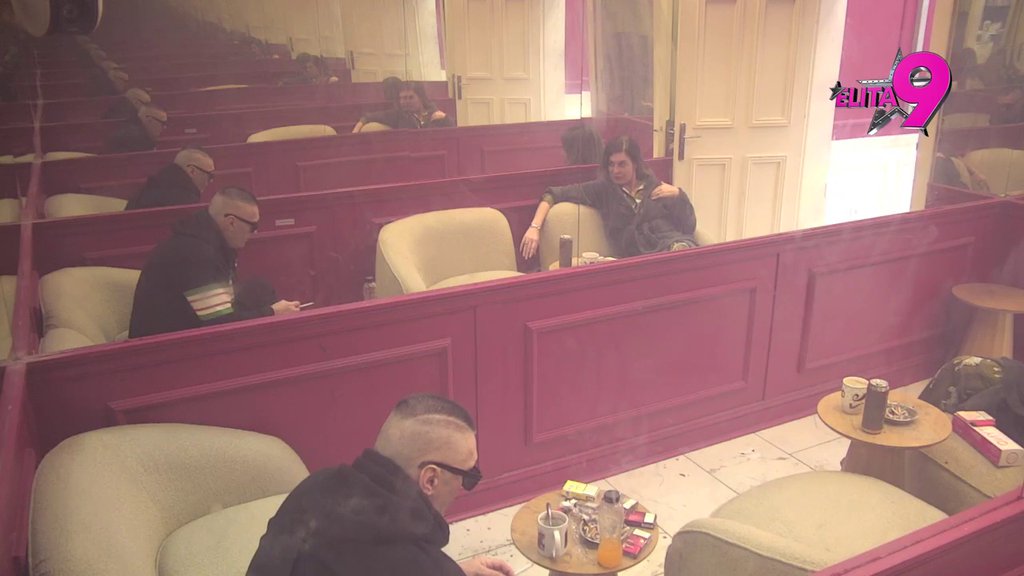 Sigurna da je lud za njom: Kačavenda ne odustaje od teorije da Janjuš gori od ljubomore zbog Mikija Dudića! (VIDEO)