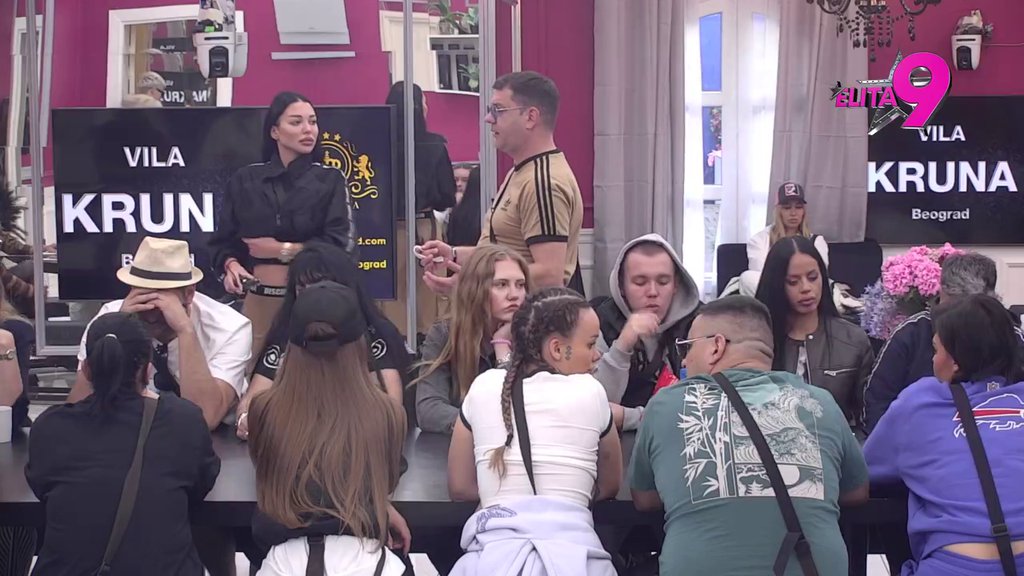 NIJE MU USPELO: Ivan pokušao da posvađa Neria i Maju, pa ga ona vratila na FABRIČKA PODEŠAVANJA! (VIDEO)