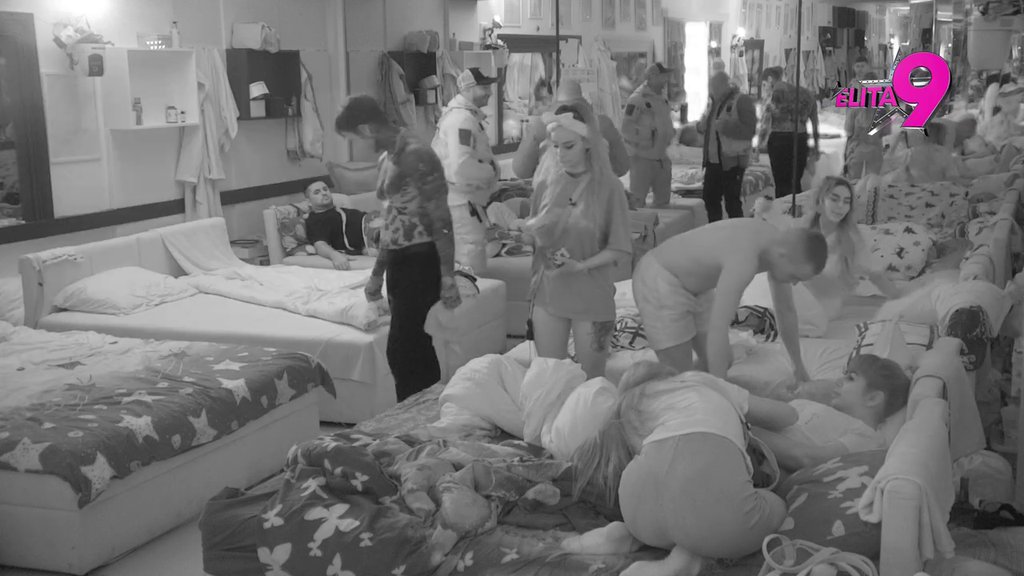 Šok scene u Eliti: Dok Đukić ljubi Teodoru, obezbeđenje pravi živi zid da ih Bebica ne dohvati! (VIDEO)