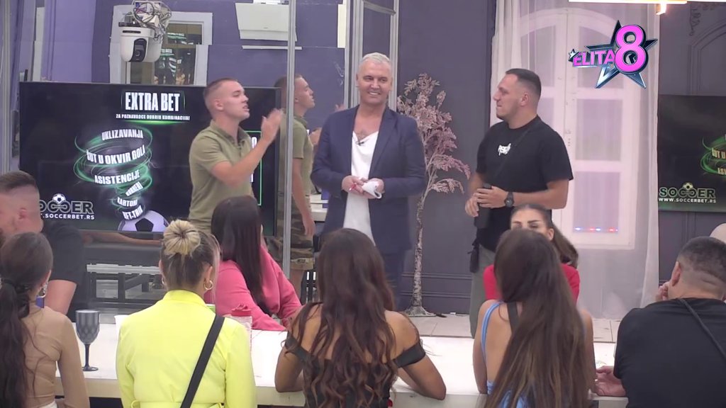 Hoće da zataška da bi se napolju čula sa Karićem! Gastoz šišti poput ekspres lonca, otkrio Anđeline MUTNE PLANOVE! (VIDEO)