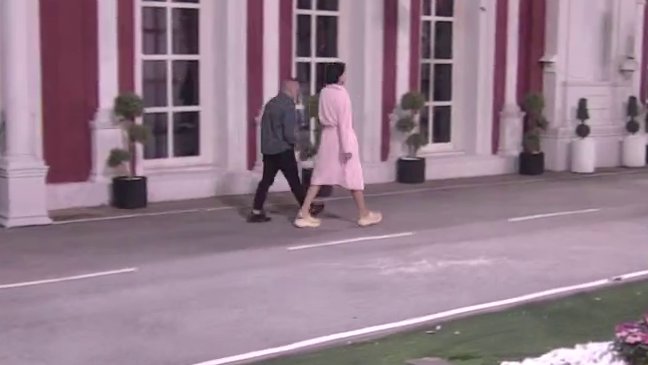 Obrnuta psihologija? Mina rešila da Alibabi lupi kontru, od Dače hitno zatražila savet! (VIDEO)