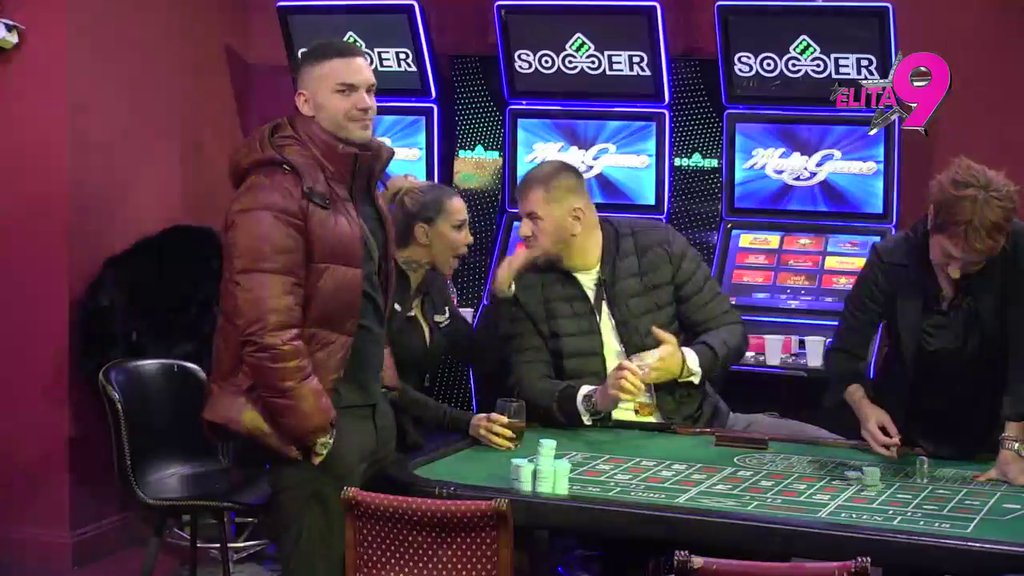 Nova drama: Aneli i Janjuš se prozivaju u kazinu! (VIDEO)