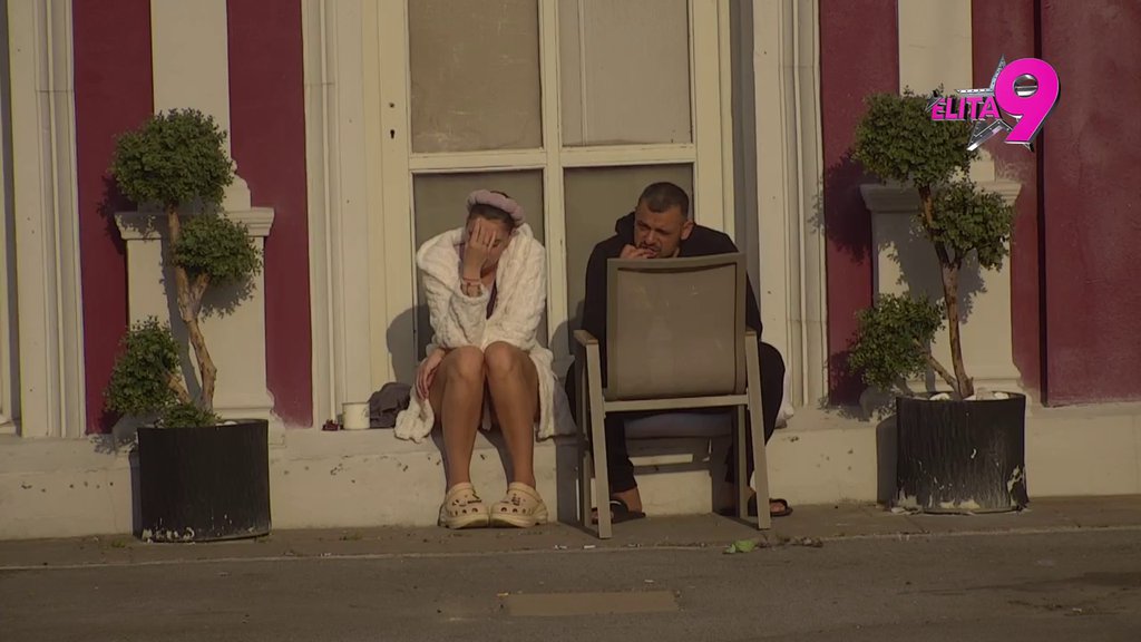 Očitala mu lekciju: Mina urnisala Boru, posavetovala ga da što dalje beži od Anastasije! (VIDEO)