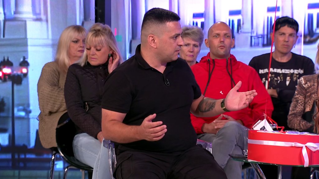 Htela je prošlost da opere trudnoćom: Teodora najstrašnije udarila na moral Milice Veličković i javno je isponižavala, pa joj se obratila ovim rečima: Ako me budeš dirala... (VIDEO)