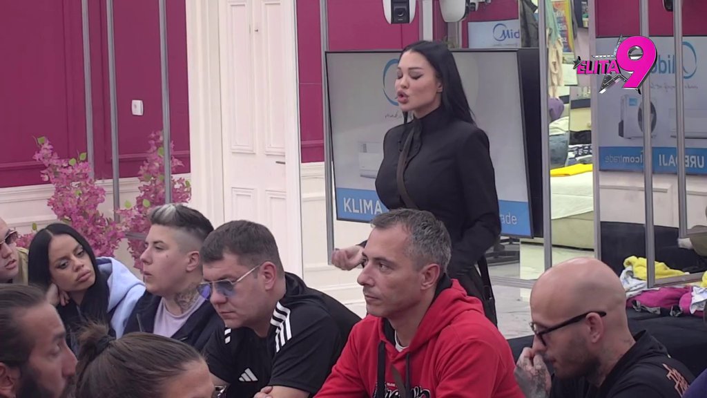 OBOJE SU NESREĆNI: Maja detaljno izanalizirala odnos Aneli i Luke, pa otkrila zbog čega je preko Milana Stojičkovića poslala piće Vujoviću kao znak pažnje! (VIDEO)