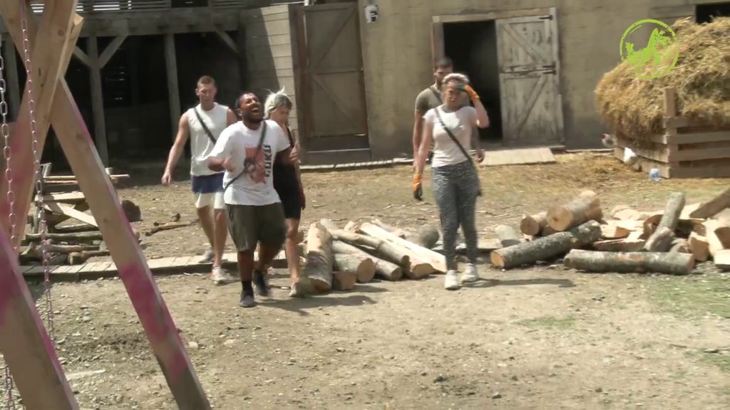 'ZBOG OVOGA SI GOTOV' Peca POLJUBIO Elenu tokom rasprave? Ognjen i Boža doživeli nervni slom, pa se udružili PROTIV Lazića (VIDEO)