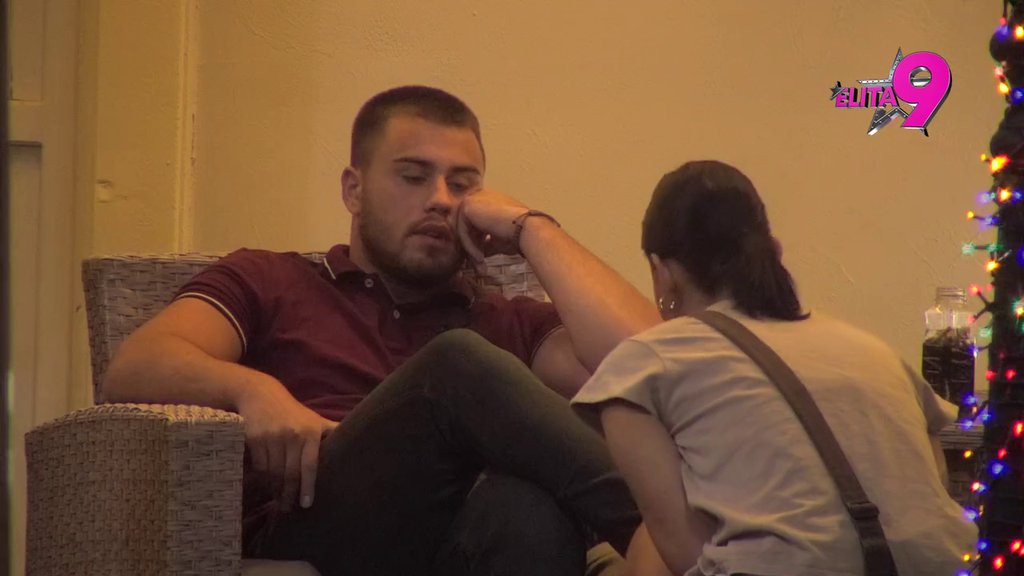 Hoćeš da izađeš čist odavde: Mina oprala Viktoru mozak na devedeset zbog svoje prošlosti, na kraju pali vreli poljupci (VIDEO)