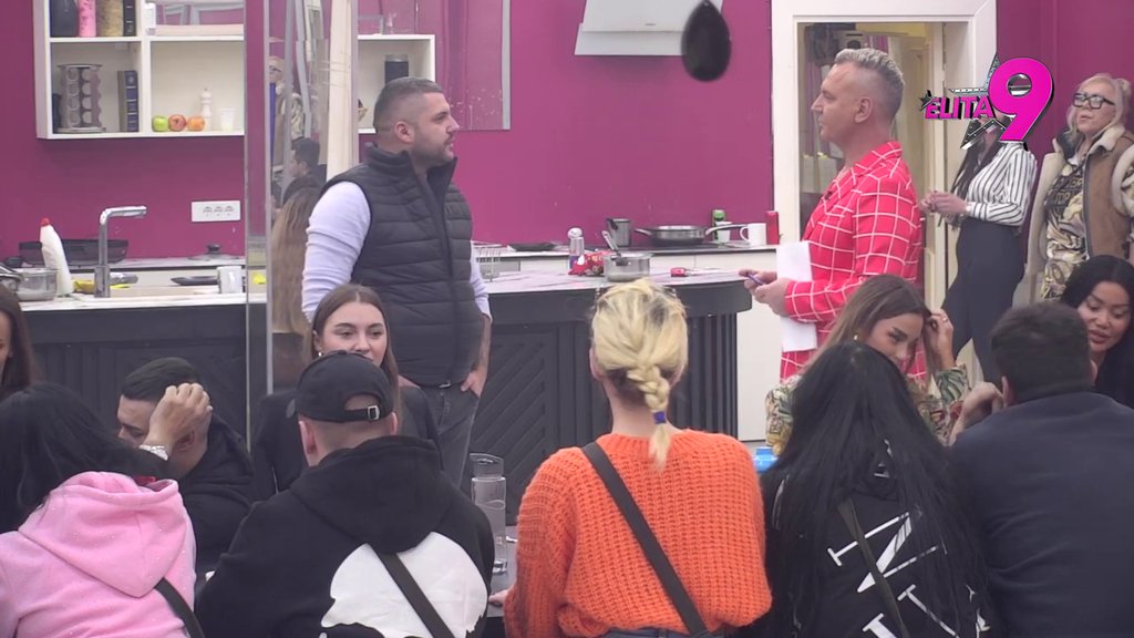 Za tri sezone ih nisam imala toliko za noć: Anita razvezala jezik i brutalno isprozivala Aneli, bukti rat! (VIDEO)