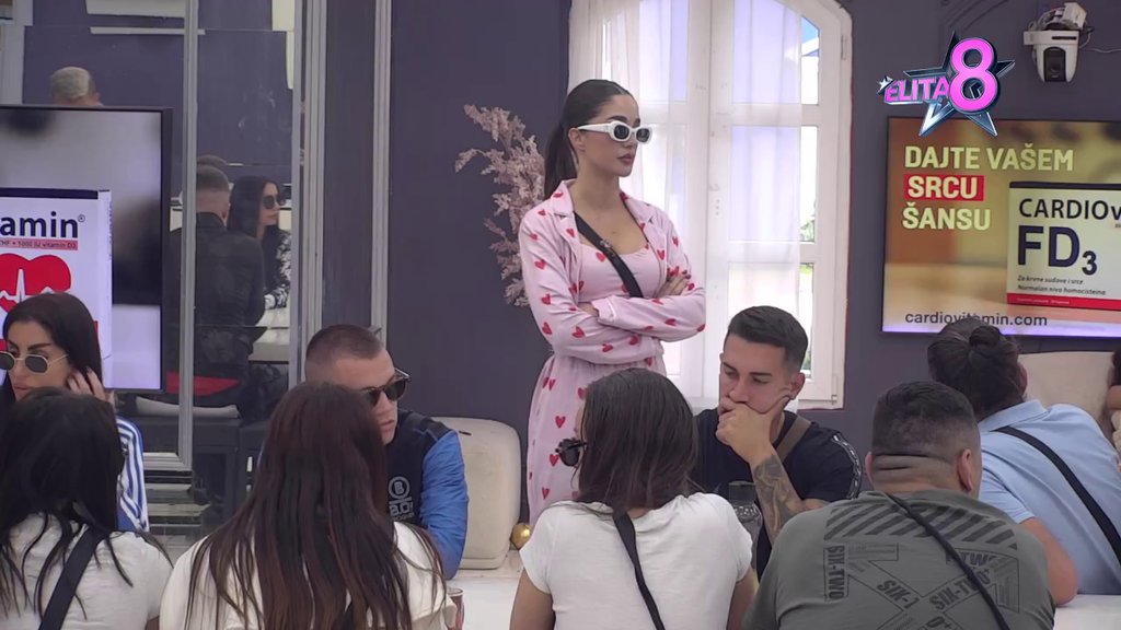 BEZ DLAKE NA JEZIKU: Anđela potkačila vernost Luke i Aneli, pa istakla na nisu iskreni u svom odnosu! (VIDEO)