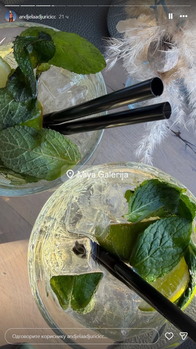 Hedonizam Anđele Đuričić! Pogledajte kako uživa u sunčanim danima: Palme, bazen, kokteli... (FOTO)