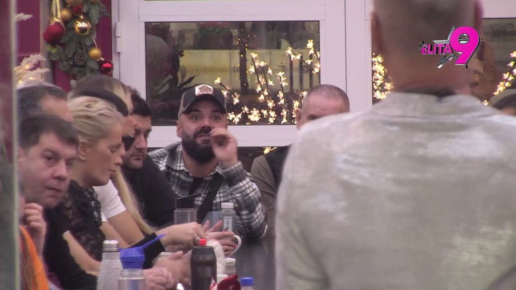 Od karambola napravila sprdnju: Aneli obesmislila epski haos sa Lukom, preko noći zaobravila na jeziv sukob! (VIDEO)