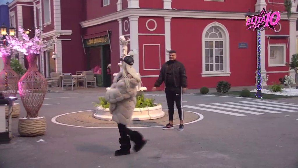 Tvrde pazar: Glorija i Terza se međusobno ubeđuju da neće ući u vezu! (VIDEO)