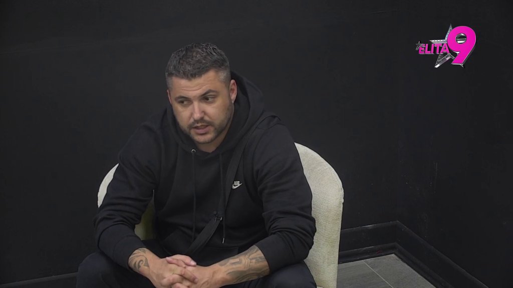 NIKADA ME NEKA ŽENA NIJE 'RADILA' KAO ONA! Asmin istakao da neće odustati dok ne osvoji Majino srce, pa oktrio ŠOK DETALJ da mu ljubomoriše na Kačavendu: MISLI DA SAM JA POKOJNI VERENIK! (VIDEO)