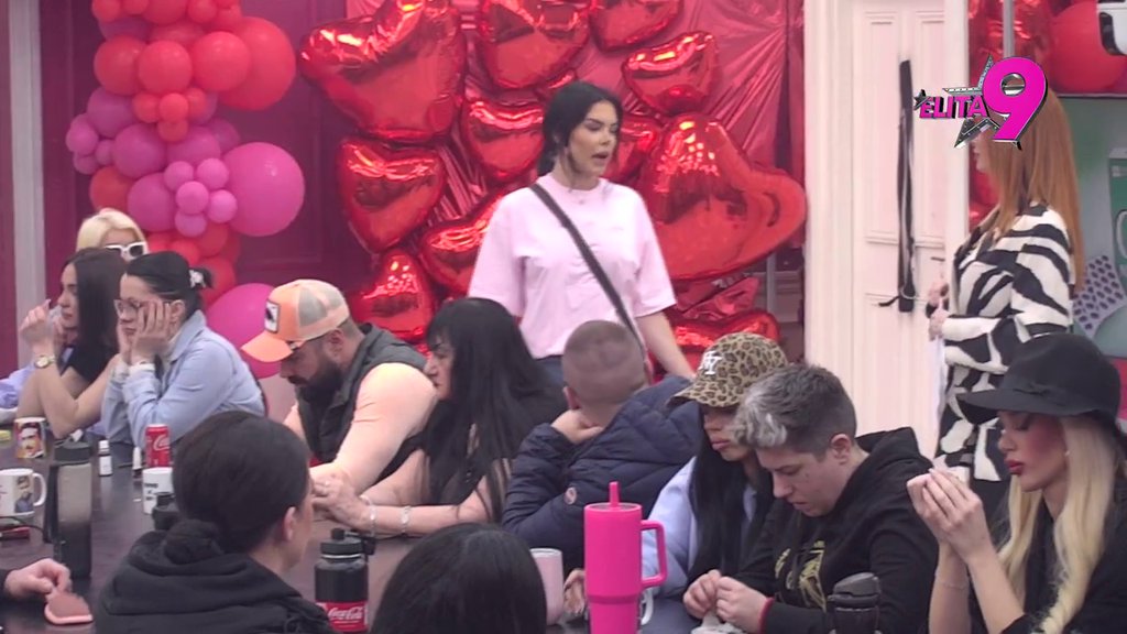 Maja Marinković tone u mulj da dublje ne može: Ovim potezom dokazala da nema herca da se suprotstavi Sofiji i Aniti! (VIDEO)