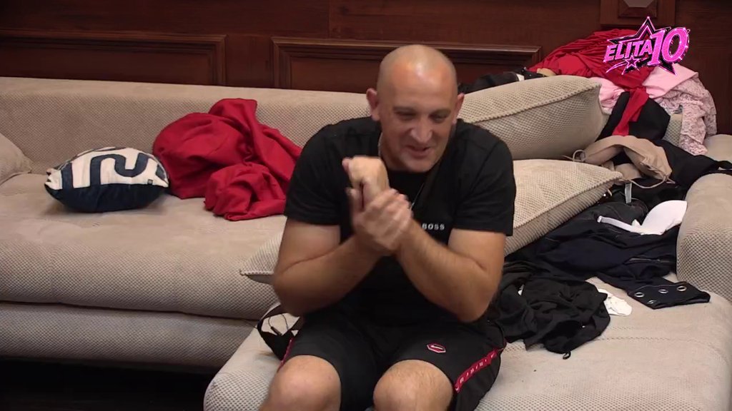 Životni san ti se ostvario! Milan Popov pustio glas: Pokazao šta ume, pa mu Lepi Mića i muzički producent dali vetar u leđa (VIDEO)