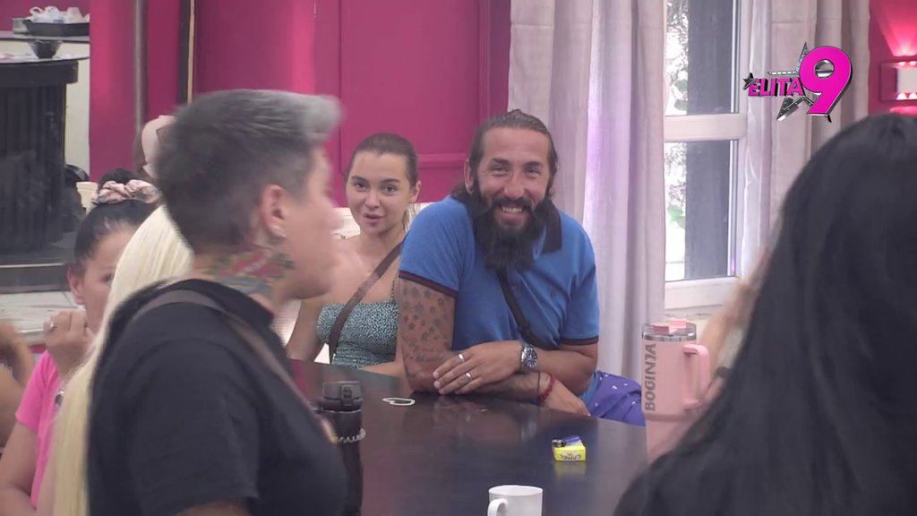 TVRDI DA JE PRECRTAN! Učesnici uvereni da je Janjuš Kačavendina AHILOVA PETA, ona negira! (VIDEO)