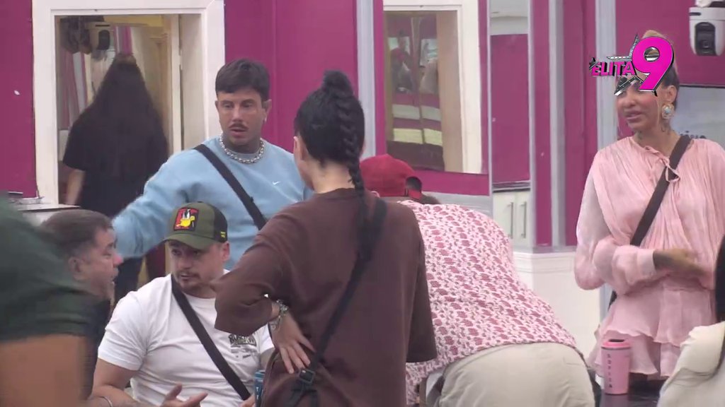 Rekao je da ne bi bio sa tobom jer si štrokava! Anita otkrila Filipovo pravo mišljenje o Aneli, nastao HAOS u kući: Promenio sam mišljenje! (VIDEO)