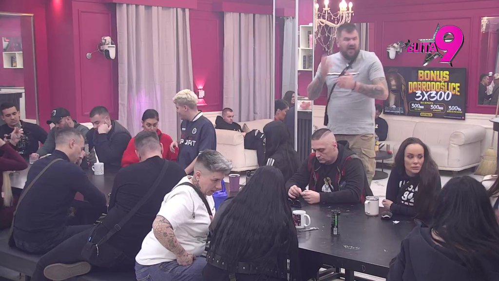 DELUJEŠ KAO DA SI GLADAN: Janjuš sasuo Milanu Stojičkoviću sve u lice, on pokušao da se opere od svih optužbi učesnika! (VIDEO)