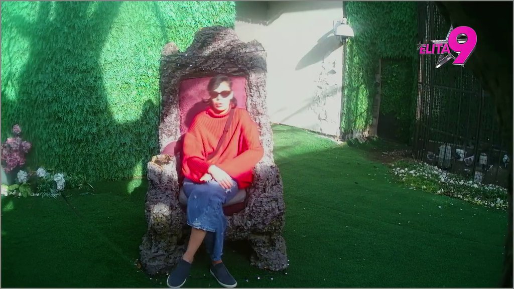 Nisam htela da budem drukara, ali... Mina Vrbaški otkrila sve PIKANTERIJE O NAVODNOJ AFERI Anite i Relje, a onda poručila: Da nema kamera Anđelo i Aneli bi imali s*ks! (VIDEO)